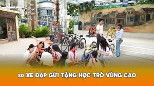 Phóng sự Việc tử tế - Chuyến xe tử tế cùng Leng keng tới trường sửa chữa 80 chiếc xe đạp tặng học trò vùng cao